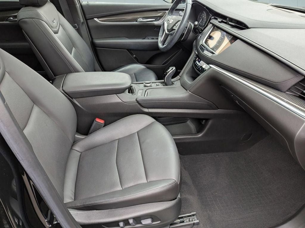 2020 Cadillac XT5 Sport