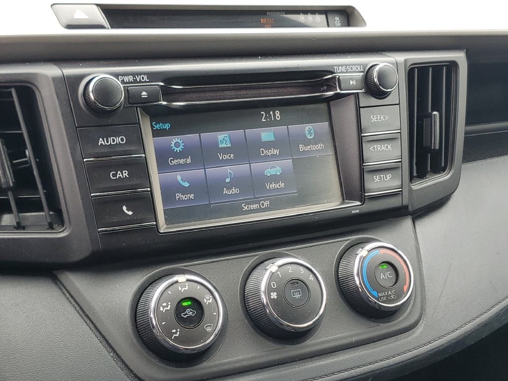 2018 Toyota RAV4 LE
