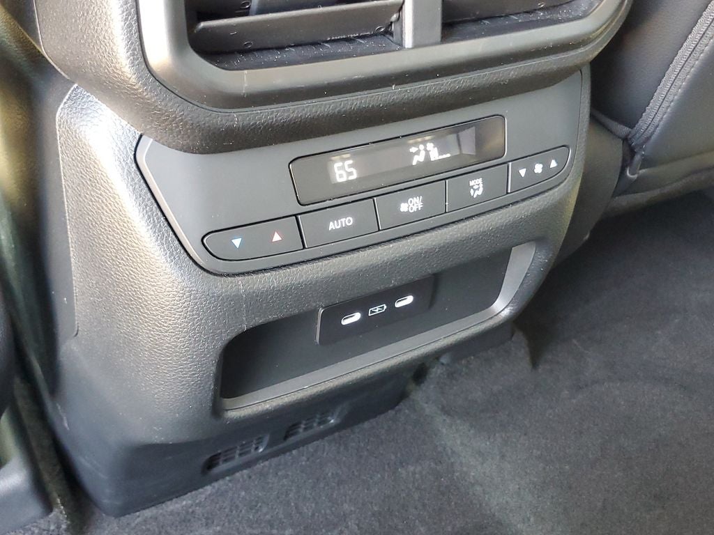 2025 Honda Pilot Touring+