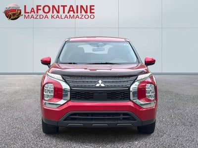 2022 Mitsubishi Outlander ES