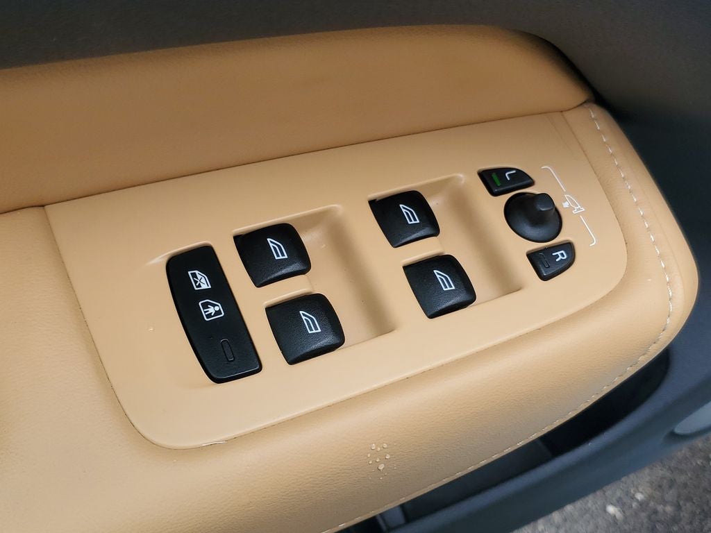 2020 Volvo XC60 T5 Inscription