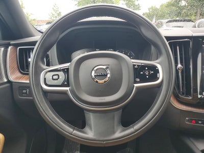 2020 Volvo XC60 T5 Inscription