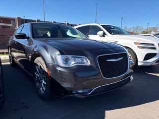 2015 Chrysler 300 Limited