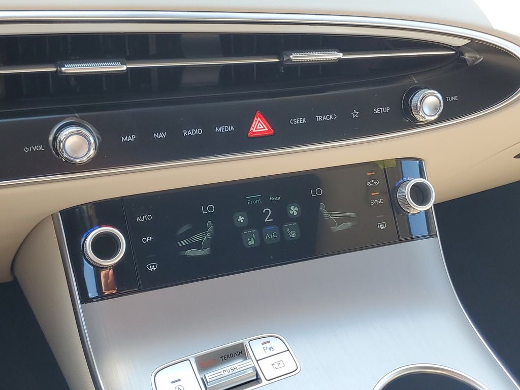 2026 Genesis GV70 2.5T Select