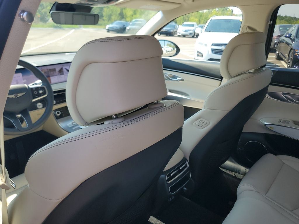 2026 Genesis GV70 2.5T Select