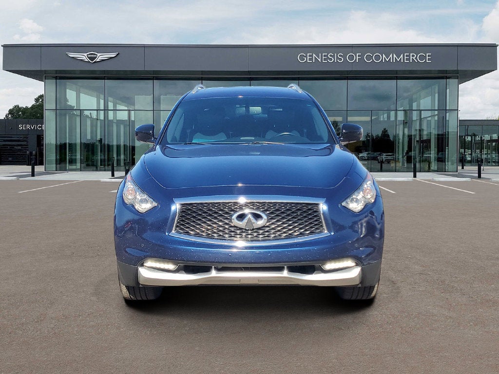 2017 INFINITI QX70 Base