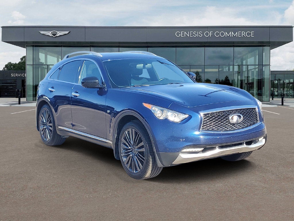 2017 INFINITI QX70 Base