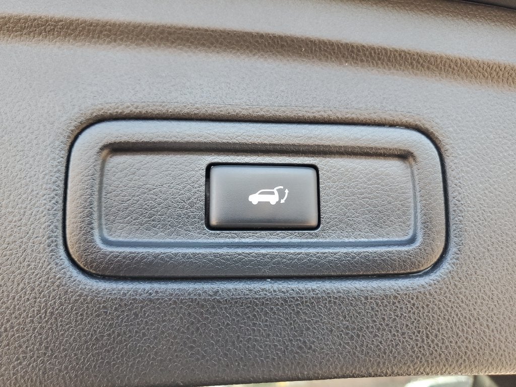2017 INFINITI QX70 Base
