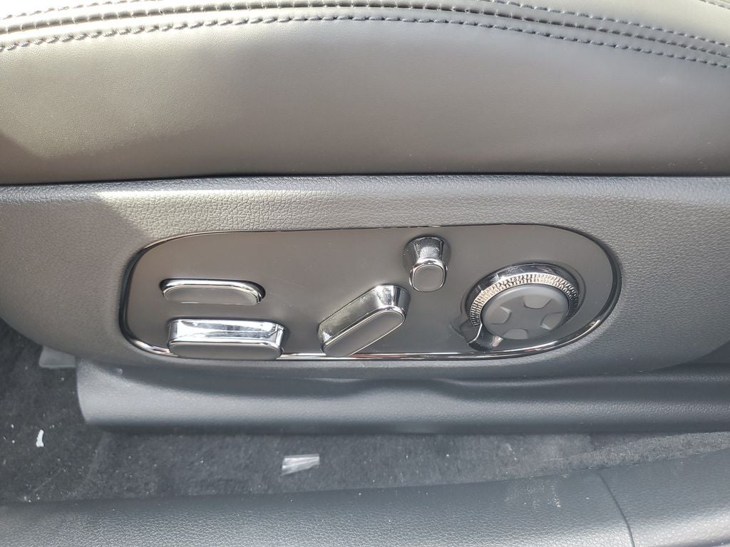2026 Genesis G90 3.5T e-SC