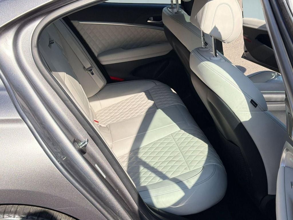 2024 Genesis G70 3.3T Sport Prestige