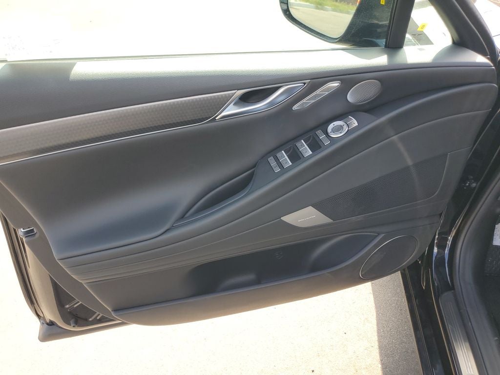 2027 Genesis G80 2.5T Sport Prestige
