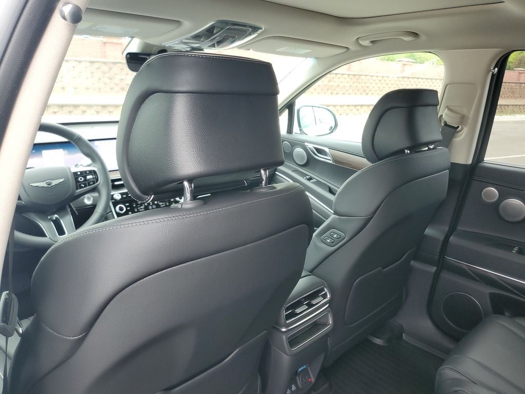 2027 Genesis GV80 2.5T Advanced