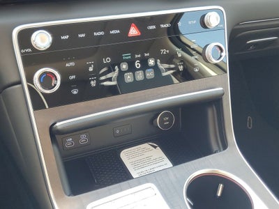 2027 Genesis GV80 2.5T Prestige