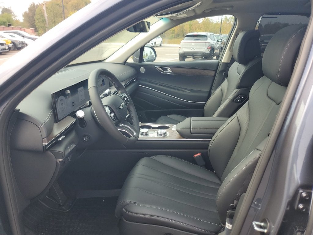 2027 Genesis GV80 2.5T Select