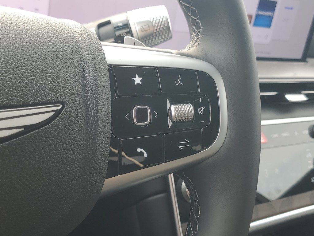 2027 Genesis GV80 2.5T Select