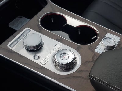 2027 Genesis GV80 2.5T Select