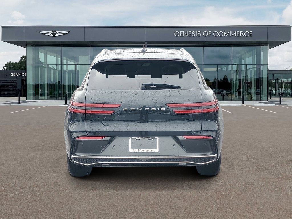 2027 Genesis GV70 2.5T