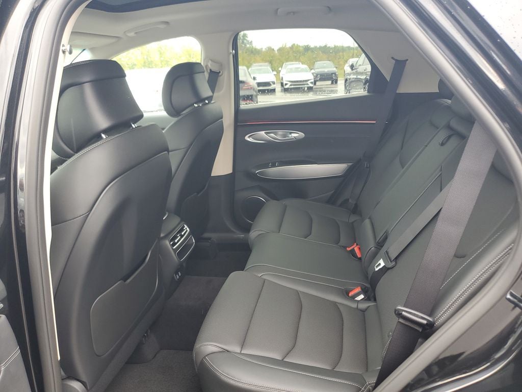 2027 Genesis GV70 2.5T Select