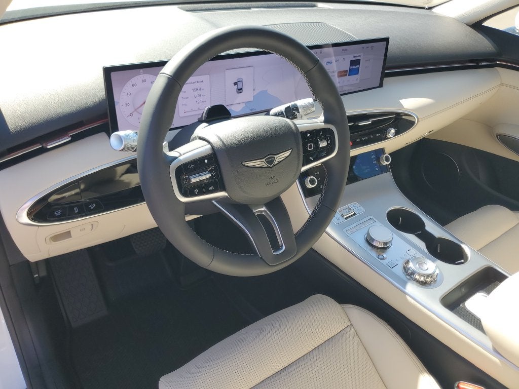 2027 Genesis GV70 2.5T Select