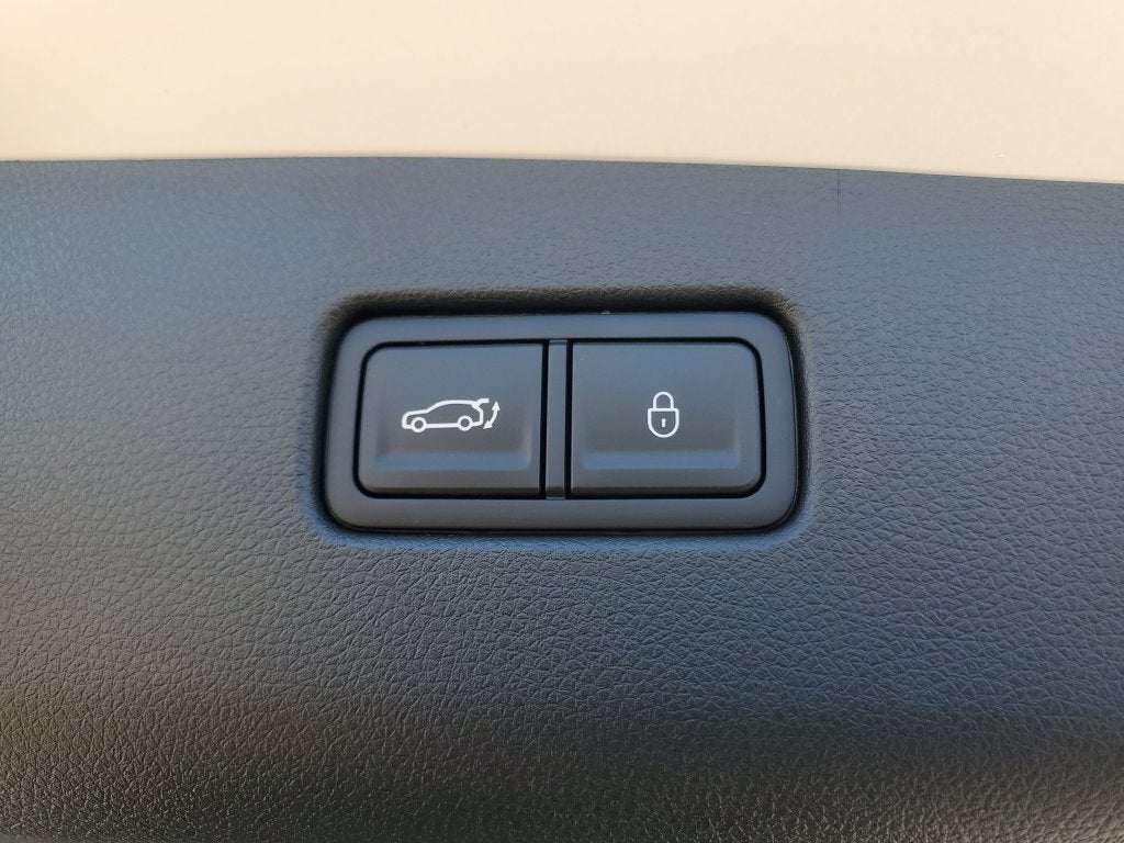 2027 Genesis GV70 2.5T Select