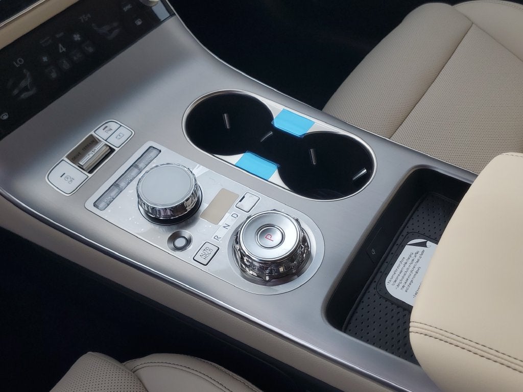 2027 Genesis GV70 2.5T Select
