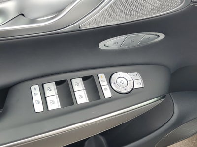 2027 Genesis GV70 2.5T Select