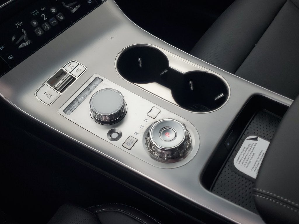 2027 Genesis GV70 2.5T Select