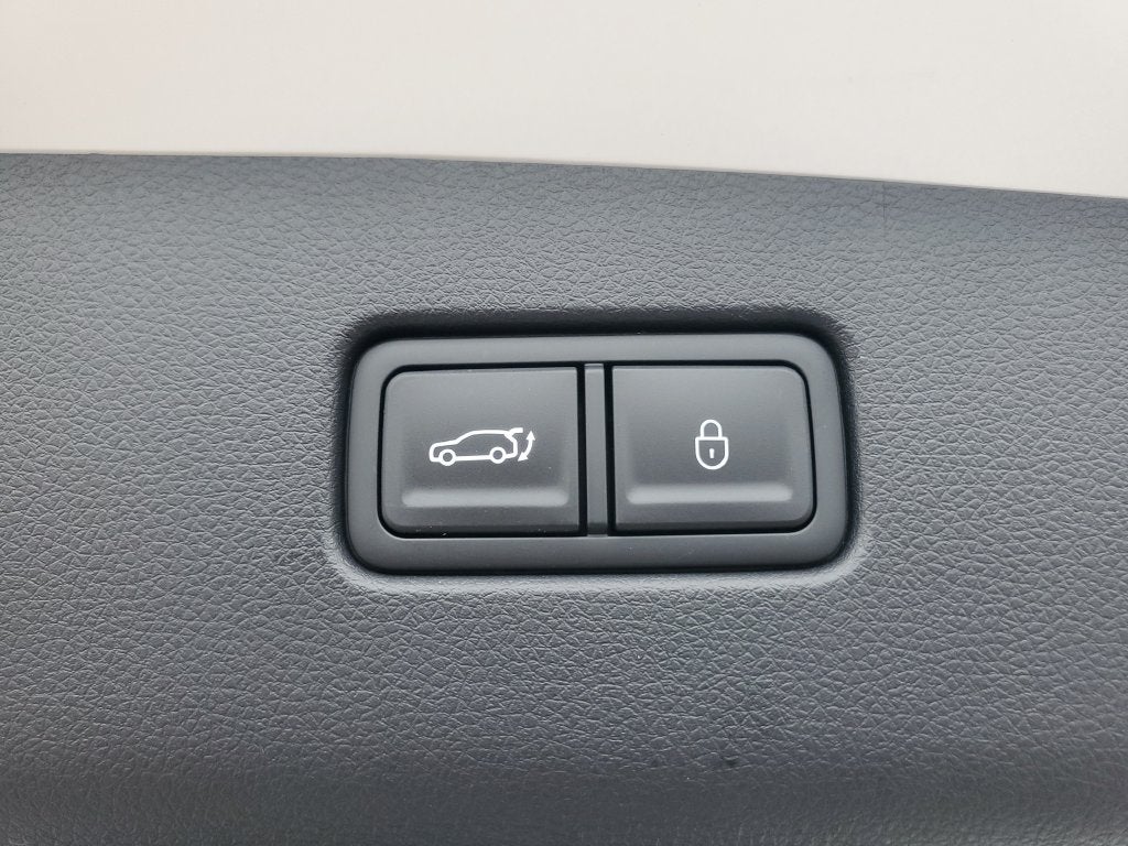 2027 Genesis GV70 2.5T Select