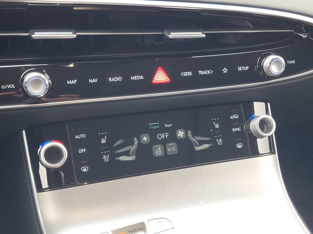 2027 Genesis GV70 2.5T Advanced
