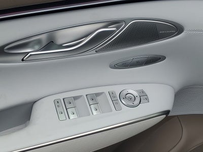 2027 Genesis GV70 2.5T Advanced