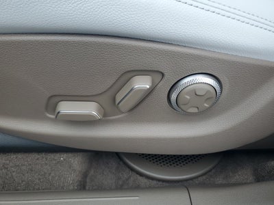 2027 Genesis GV70 2.5T Advanced