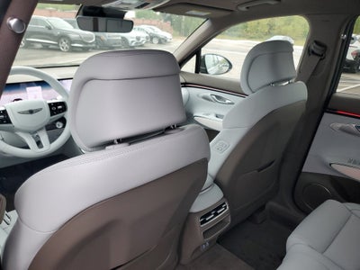 2027 Genesis GV70 2.5T Advanced