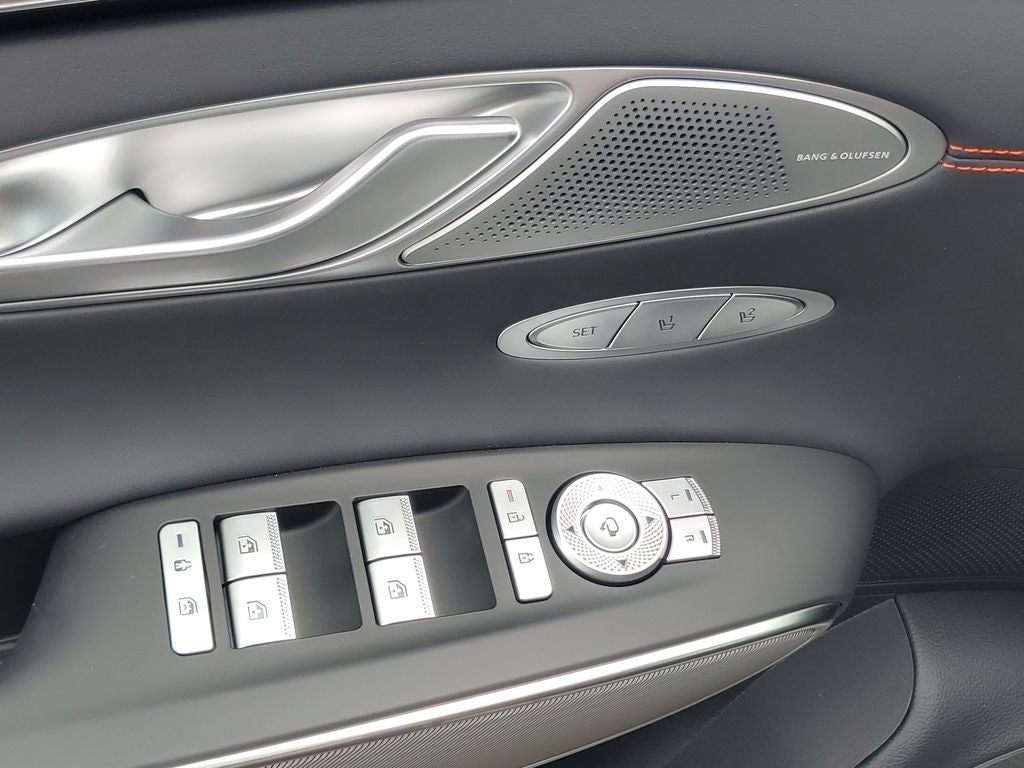 2027 Genesis GV70 2.5T Sport Prestige