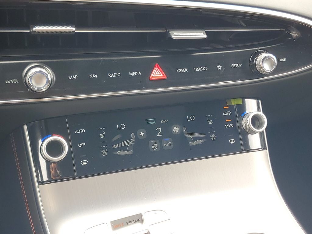 2027 Genesis GV70 2.5T Sport Prestige