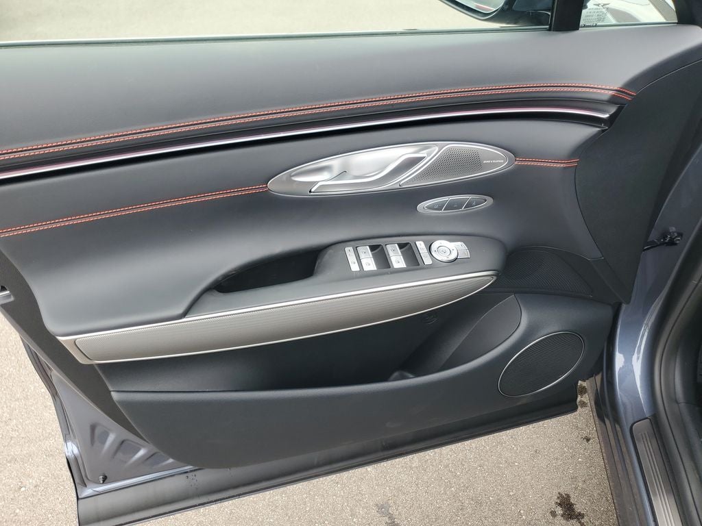 2027 Genesis GV70 2.5T Sport Prestige