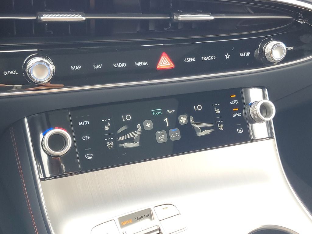 2027 Genesis GV70 3.5T Sport Prestige