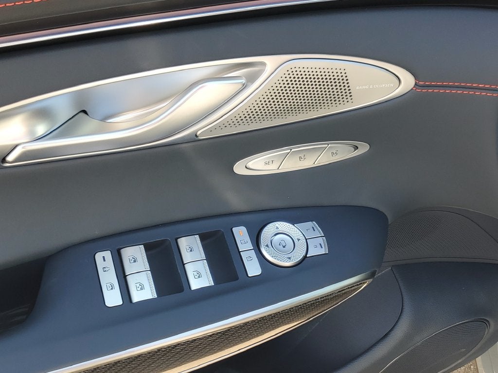 2027 Genesis GV70 3.5T Prestige Graphite
