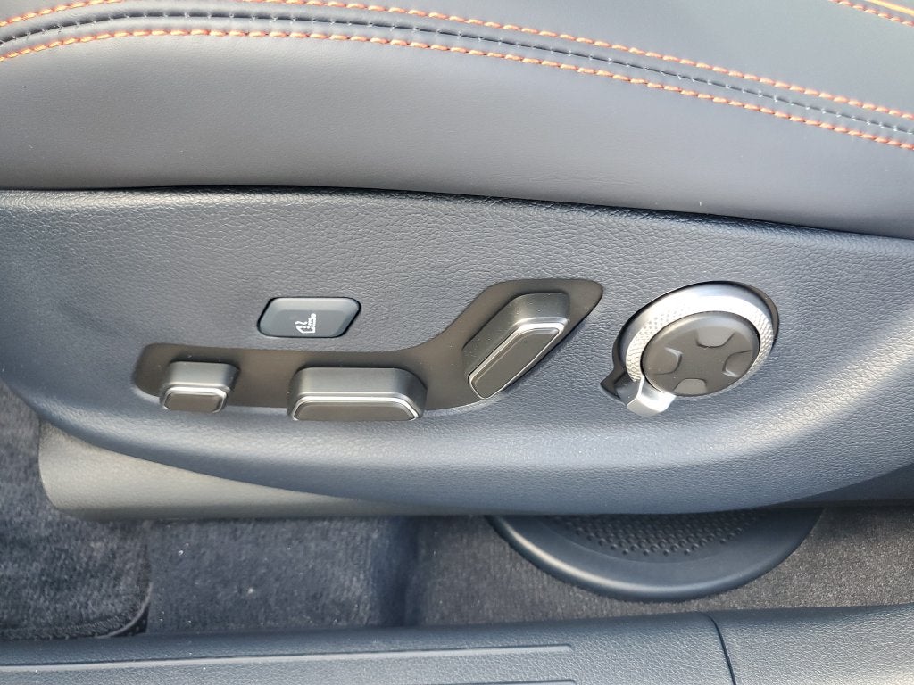 2027 Genesis GV70 3.5T Prestige Graphite