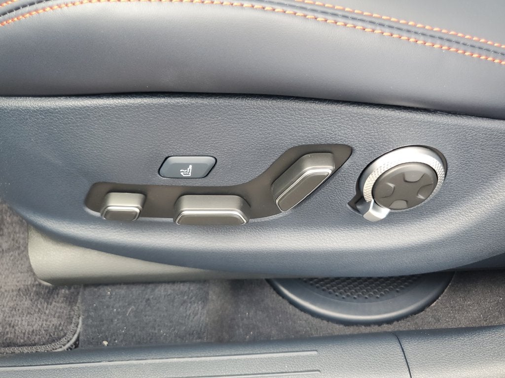 2027 Genesis GV70 3.5T Prestige Graphite