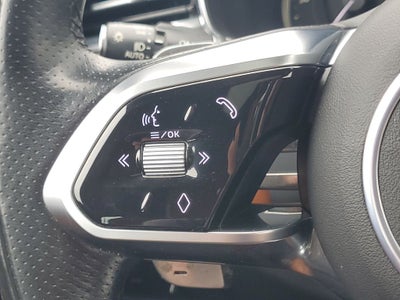 2022 Jaguar XF R-Dynamic SE