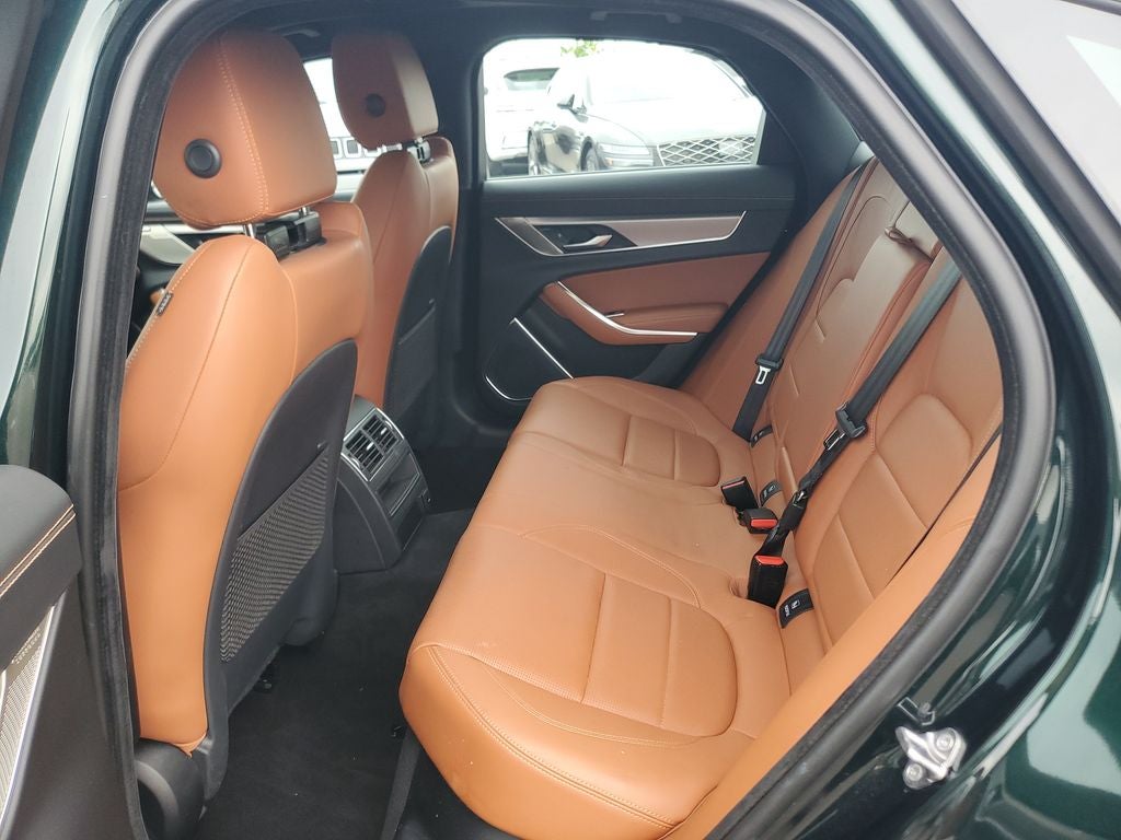 2022 Jaguar XF R-Dynamic SE