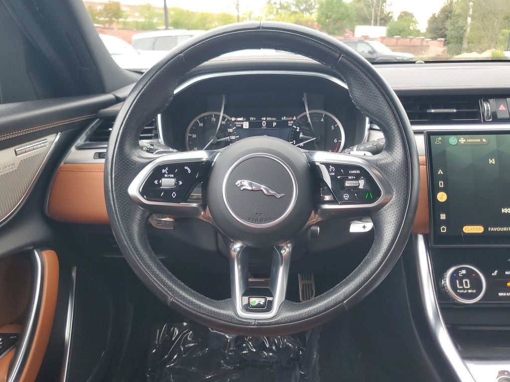 2022 Jaguar XF R-Dynamic SE