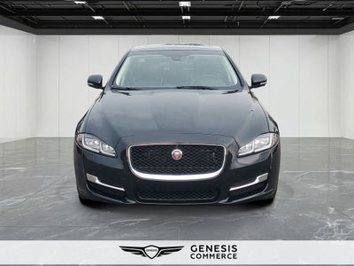 2016 Jaguar XJ R-Sport