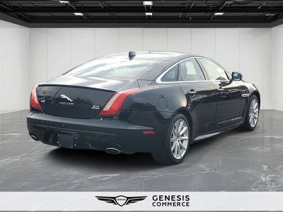 2016 Jaguar XJ R-Sport