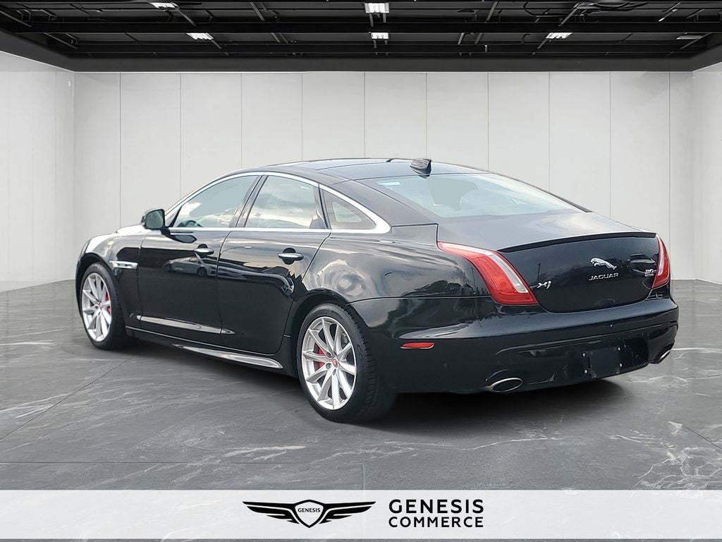 2016 Jaguar XJ R-Sport