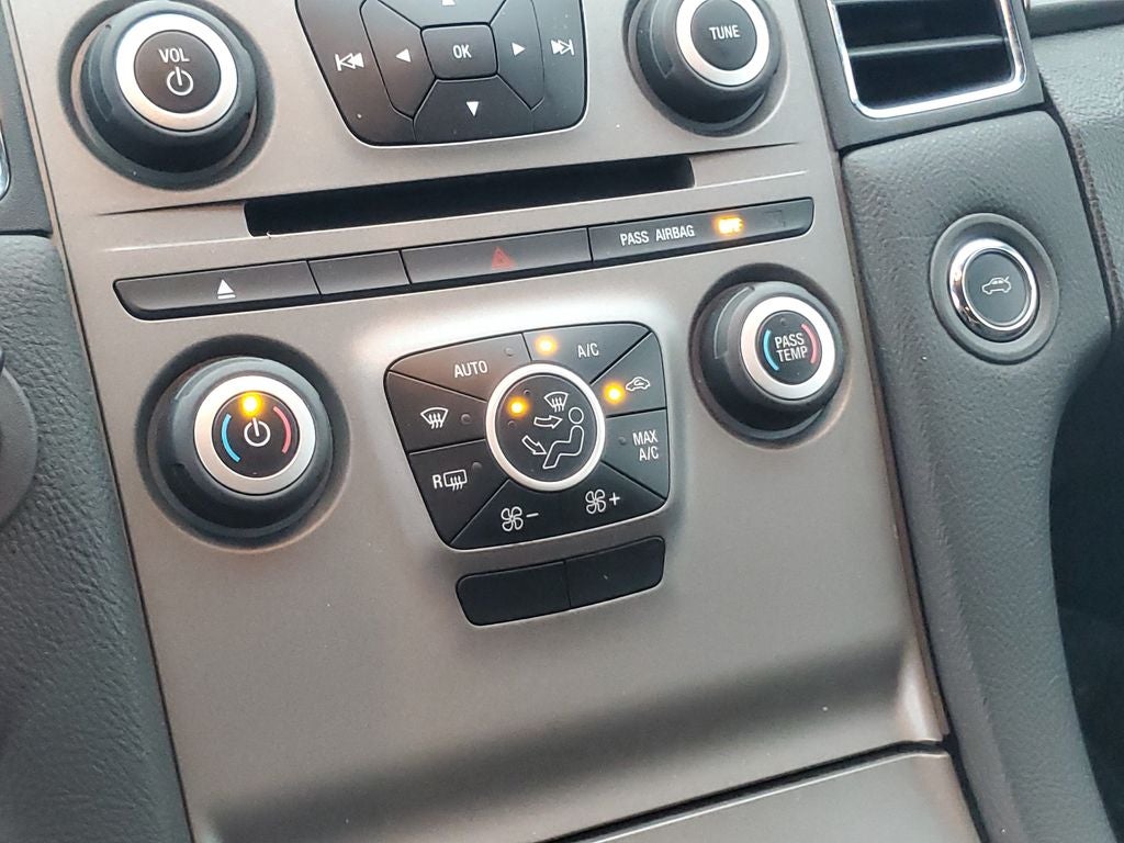 2018 Ford Taurus SEL