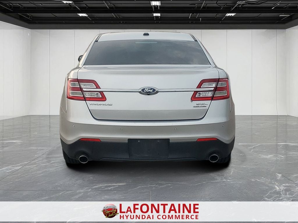 2018 Ford Taurus SEL