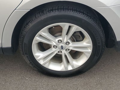 2018 Ford Taurus SEL