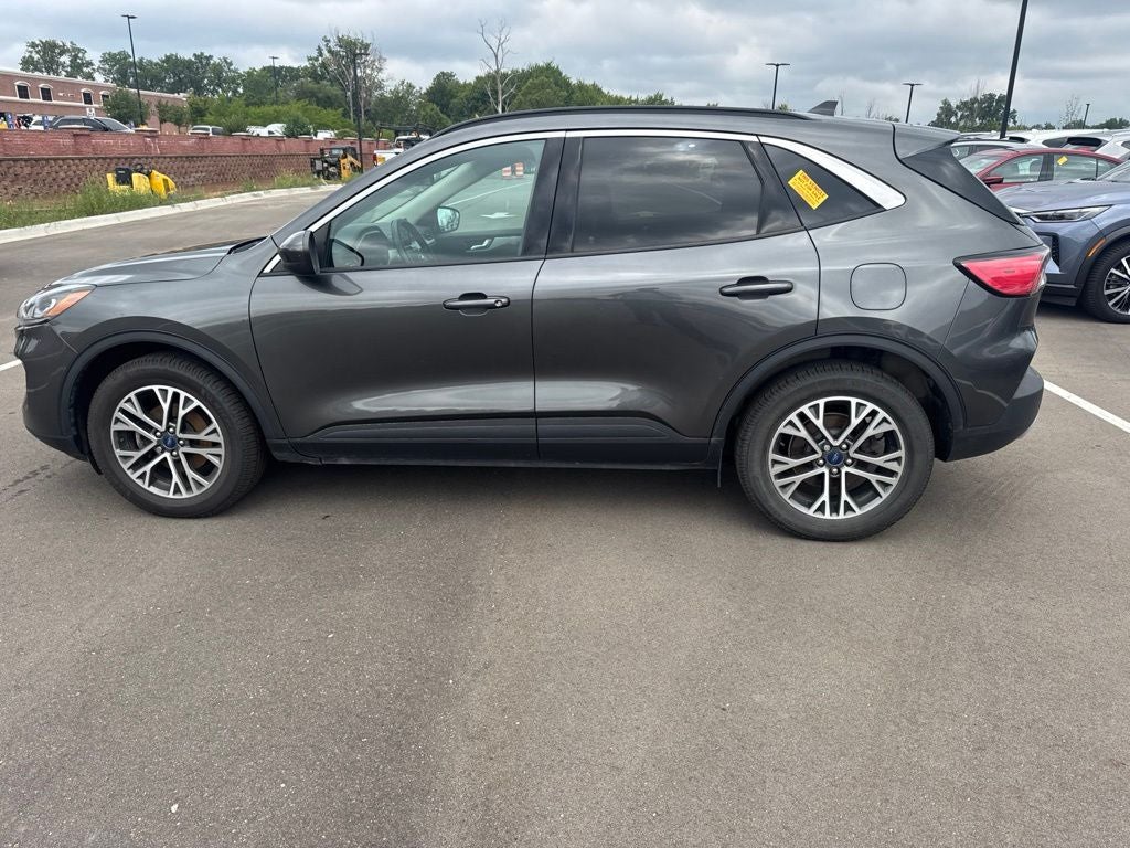 2020 Ford Escape SEL