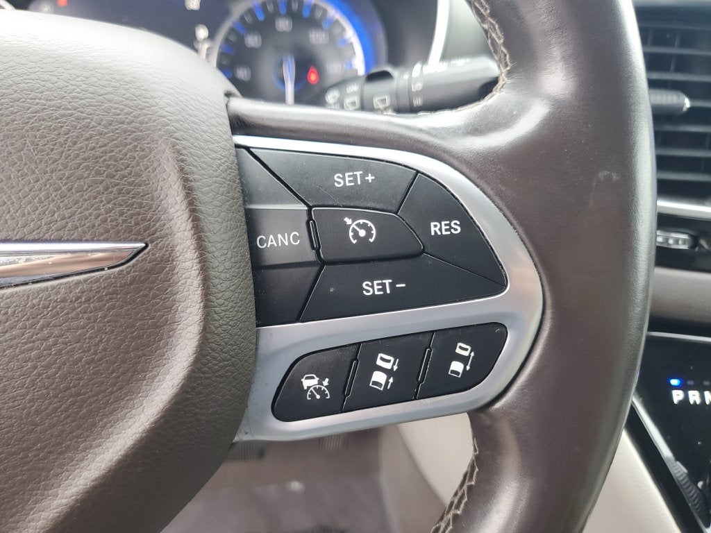 2017 Chrysler Pacifica Touring L Plus